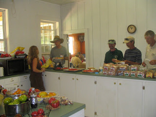 participants enjoying a fresh tomato lunch